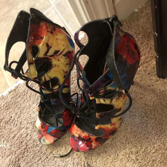 Colorful heels - Picture 7 of 8